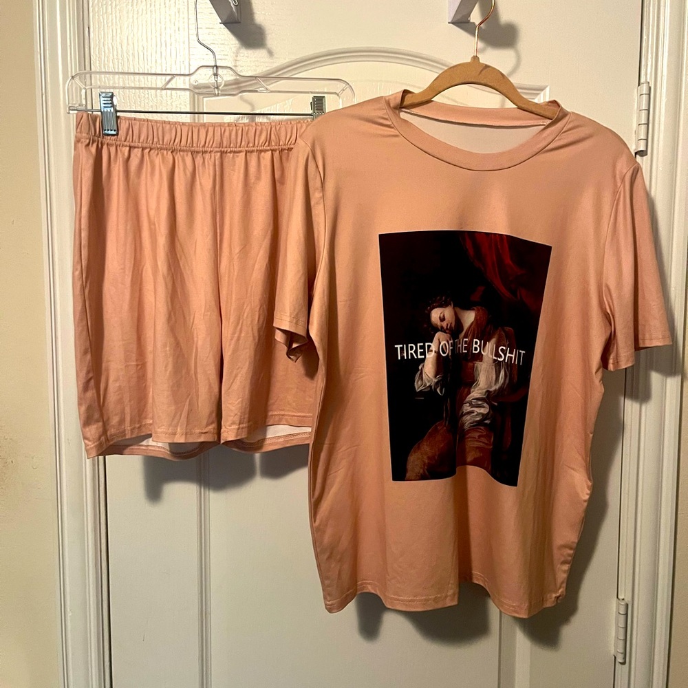 Tan lounge set